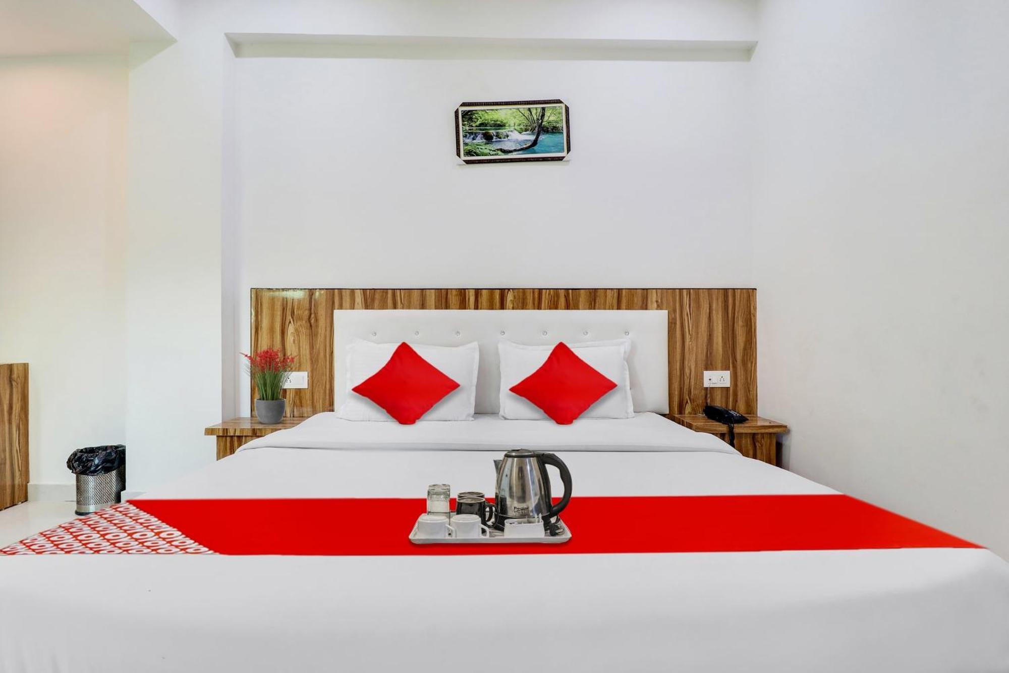 Hotel O La Plazo 哈里瓦 外观 照片