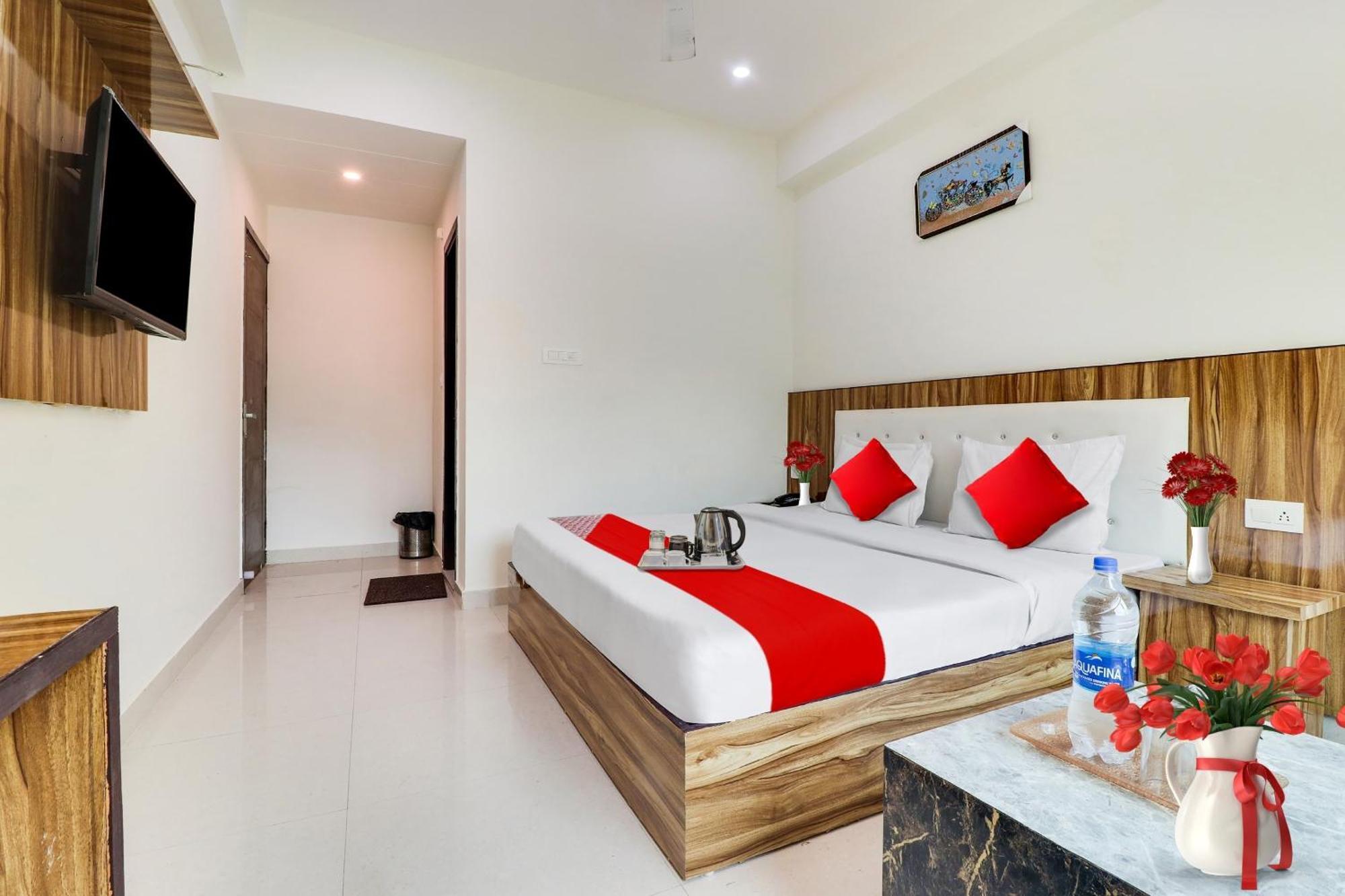 Hotel O La Plazo 哈里瓦 外观 照片